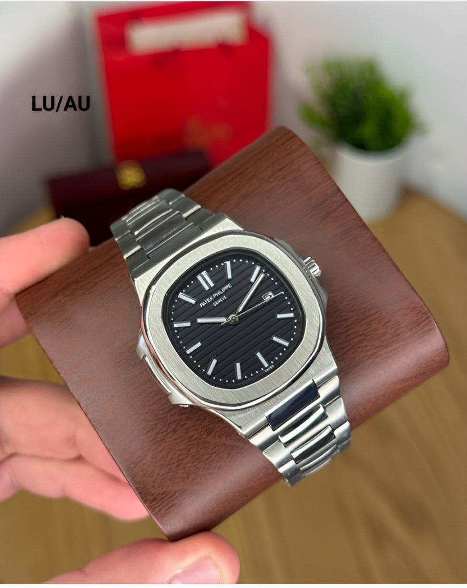 BLACK FACE PATEK PHILLIPE NAUTILUS CHAIN SILVER WATCH